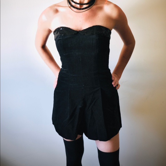 NWT Betsey Johnson Black Velveteen Romper Cabaret - Picture 2 of 8